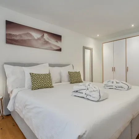 Swiss - Apartment *